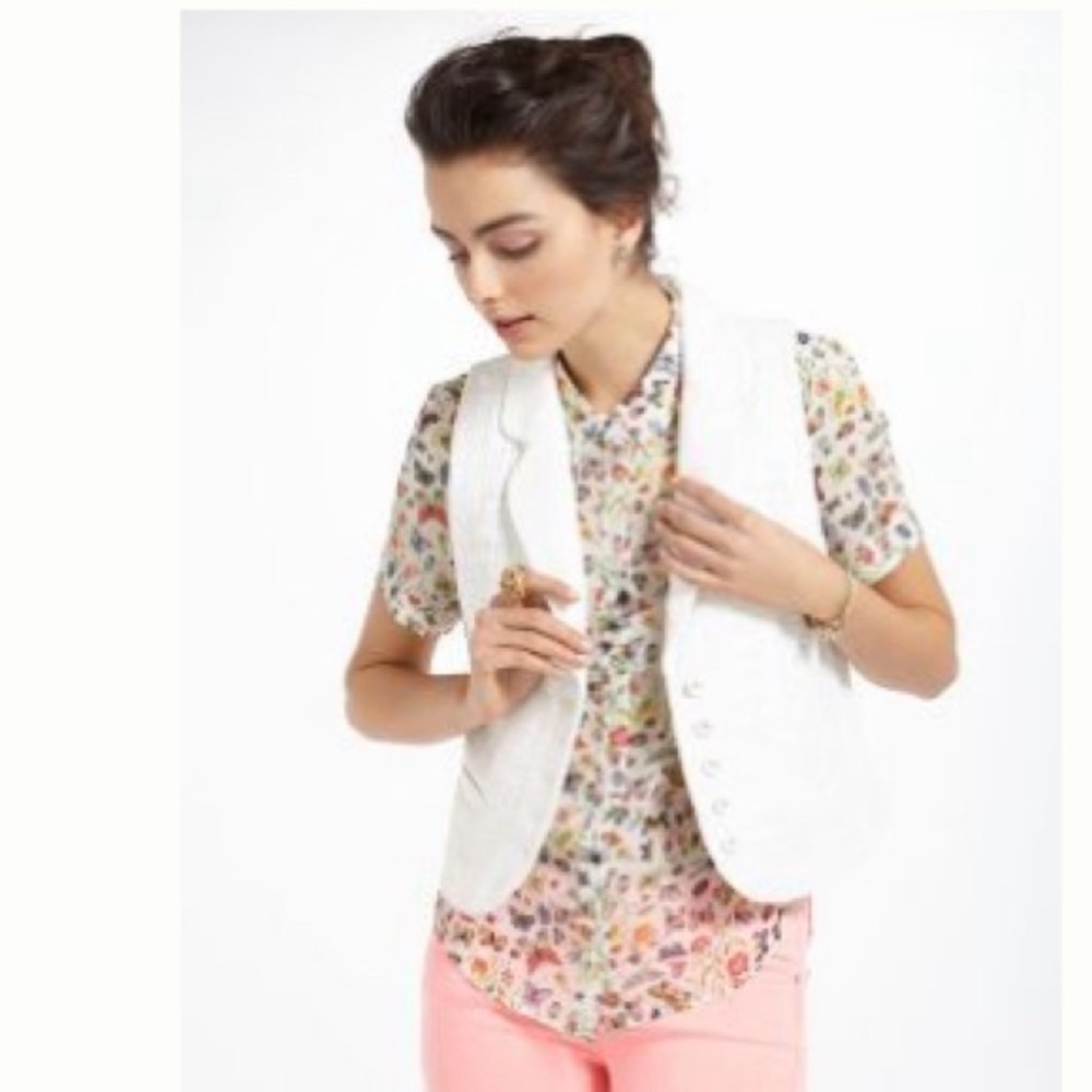Anthropologie white vest with buttons